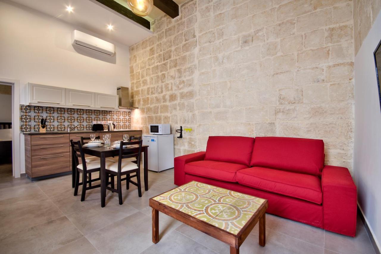 Vallettastay Old Lodge Apartment 6 ภายนอก รูปภาพ