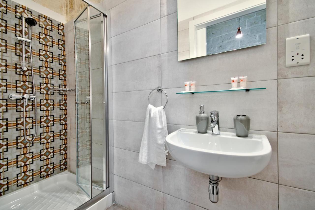 Vallettastay Old Lodge Apartment 6 ภายนอก รูปภาพ