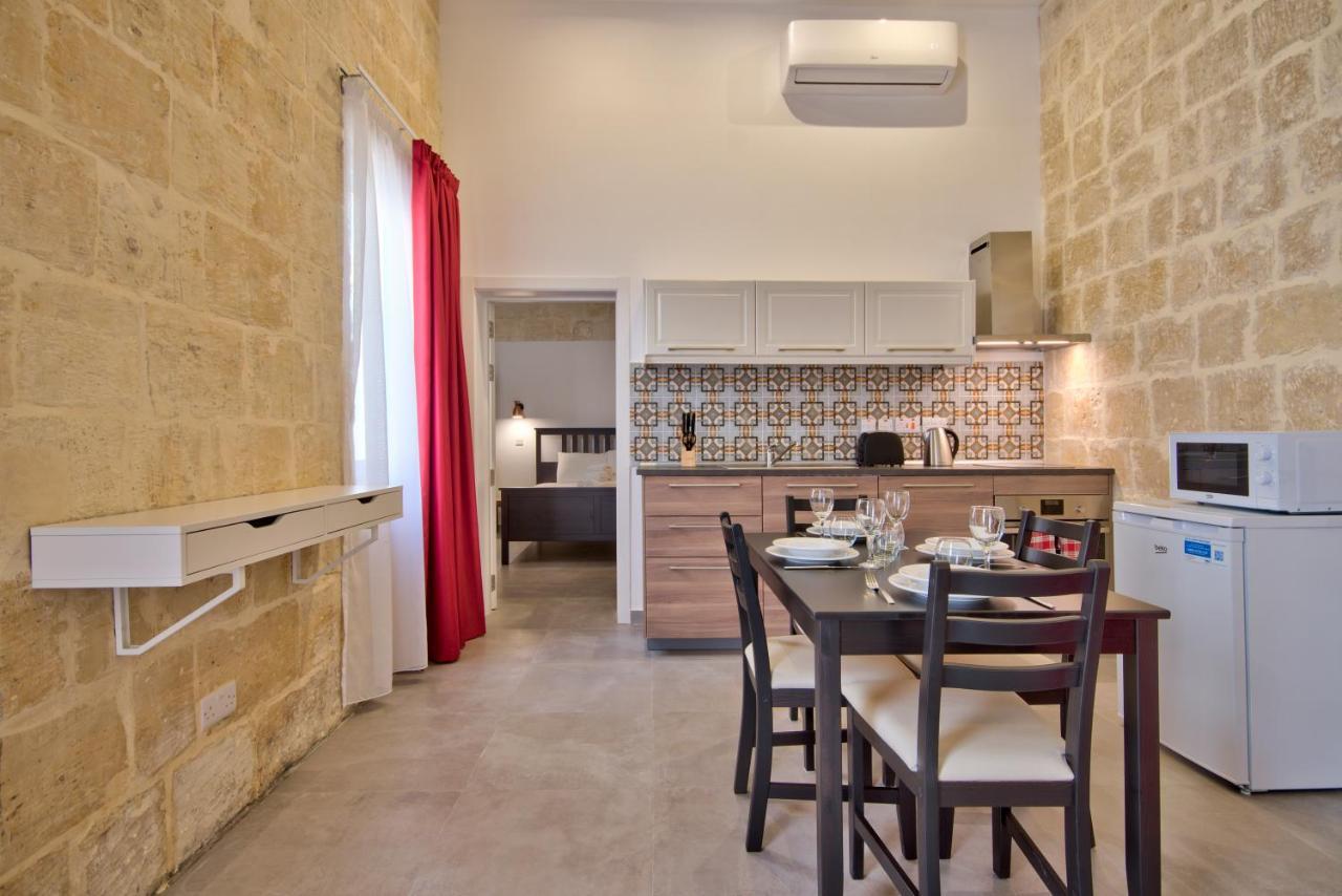 Vallettastay Old Lodge Apartment 6 ภายนอก รูปภาพ